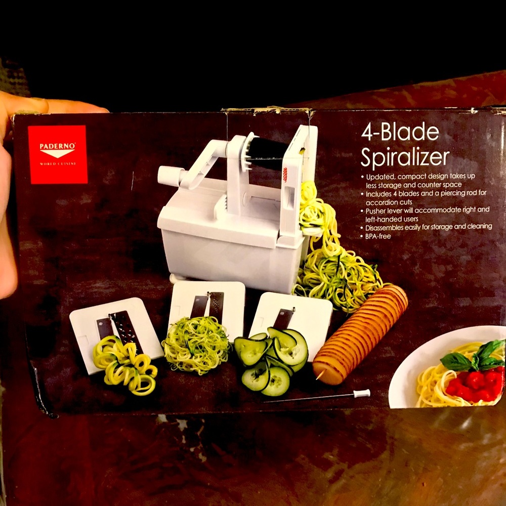 Brand new in box 4 blade Spiralizer